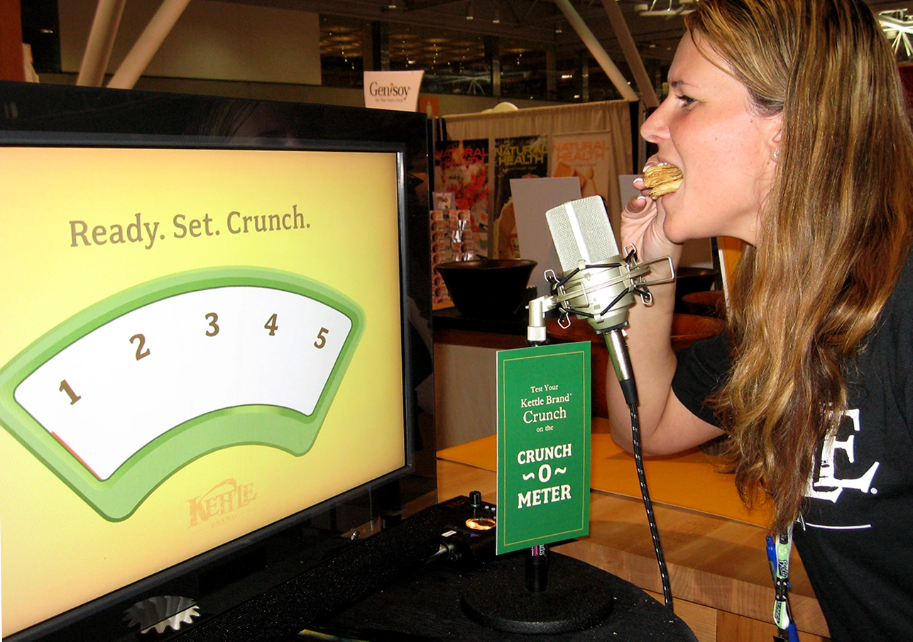 Kettle Chips Crunch-O-Meter in action